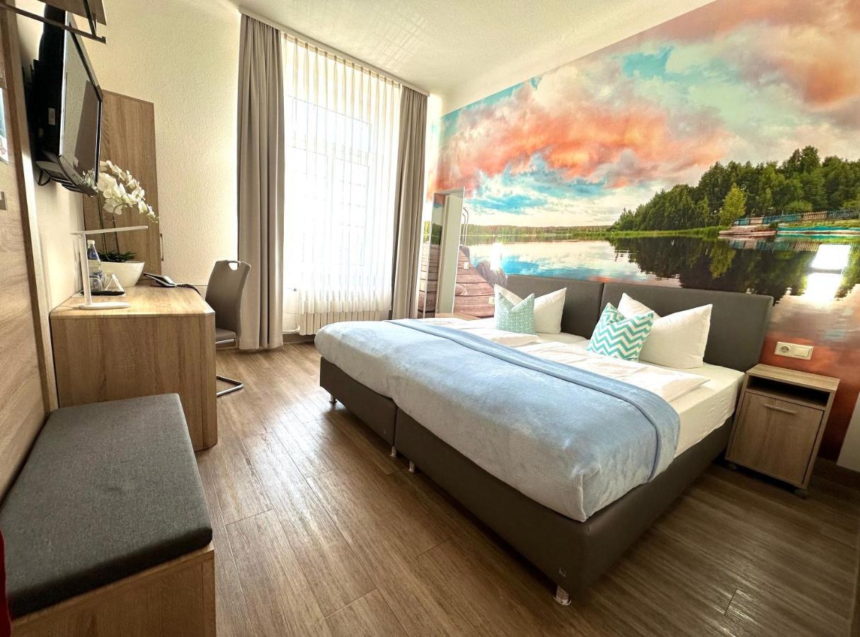 Hotel "Central" Inh Carolin Krause Bitterfeld-Wolfen Bagian luar foto
